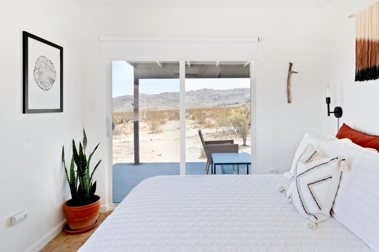 Villa 1 Minute To Joshua Tree National Park, Hot Tub, Stars, Private - The Wkndr Twentynine Palms Exterior foto